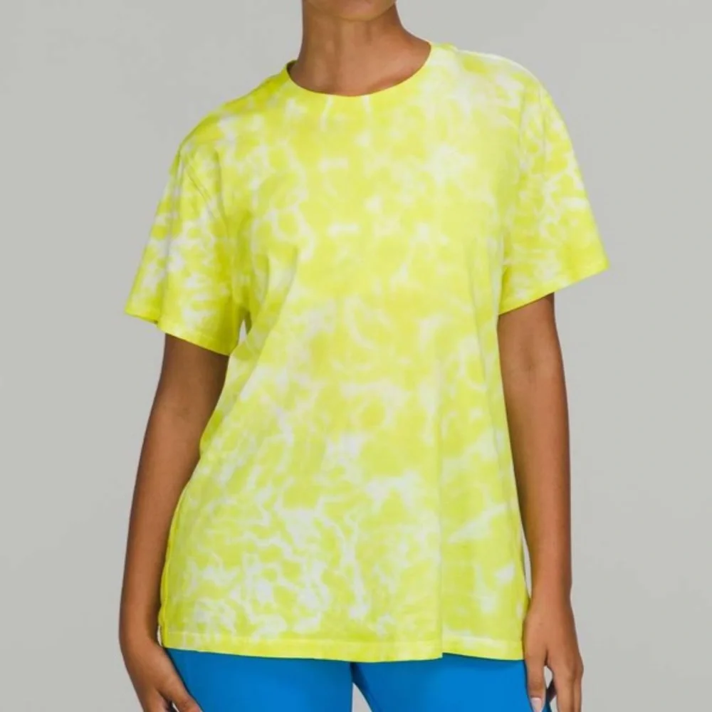 Lululemon All Yours Cotton T-Shirt *Tie Dye NWT Size 6 - Picture 1 of 8